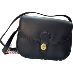Carryland Messenger Shoulder Bag Black